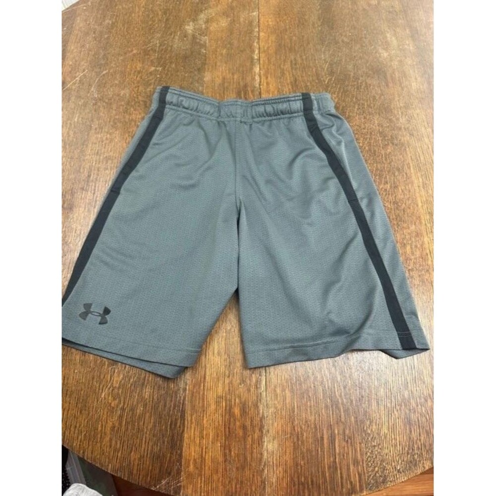 Under Armour Mesh Shorts Size M Gray with Black Stripe